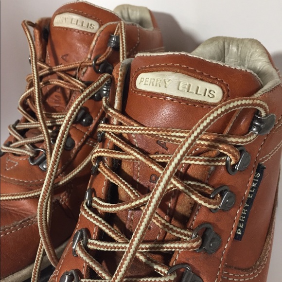 Hiking Boots - Picture 2 of 6